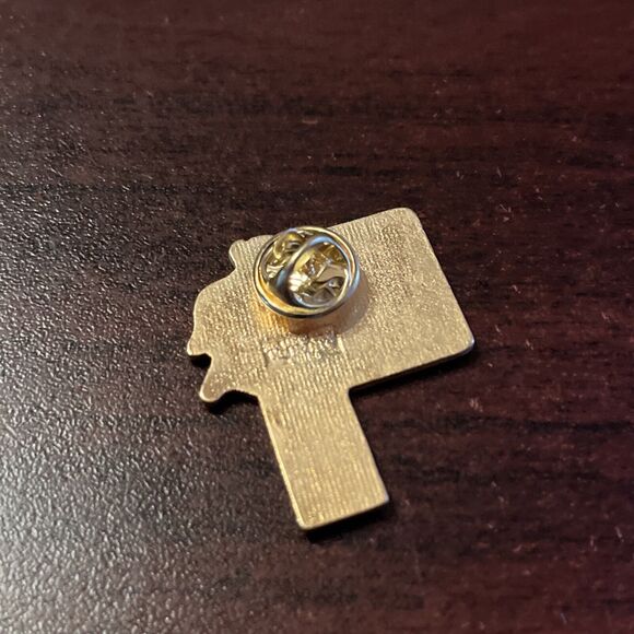 McDonald's French Olympic Athlete Track Hurdles Employee Lapel Hat Pin - Picture 3 of 3